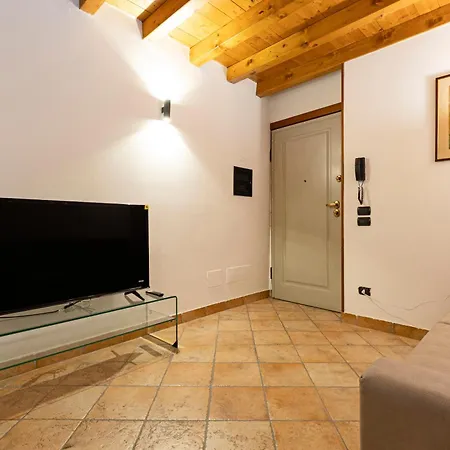 Atmosfera Di Casa Elfran Calore Tradizione In Area Pedonale Апартаменты *